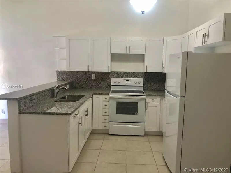 2415 NW 55th Ter #2415, Lauderhill, FL 33313