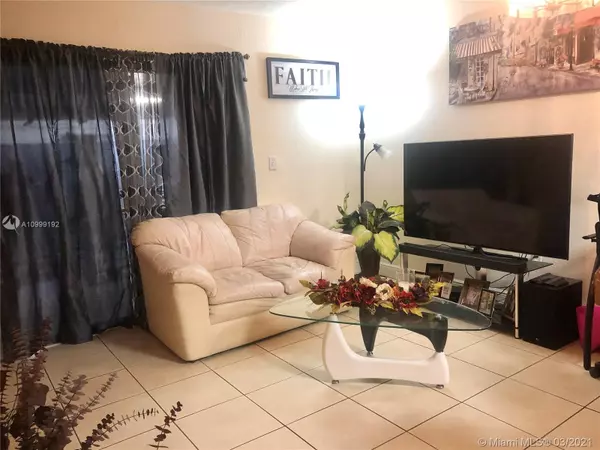 Hialeah, FL 33012,1744 W 42nd Pl #1744