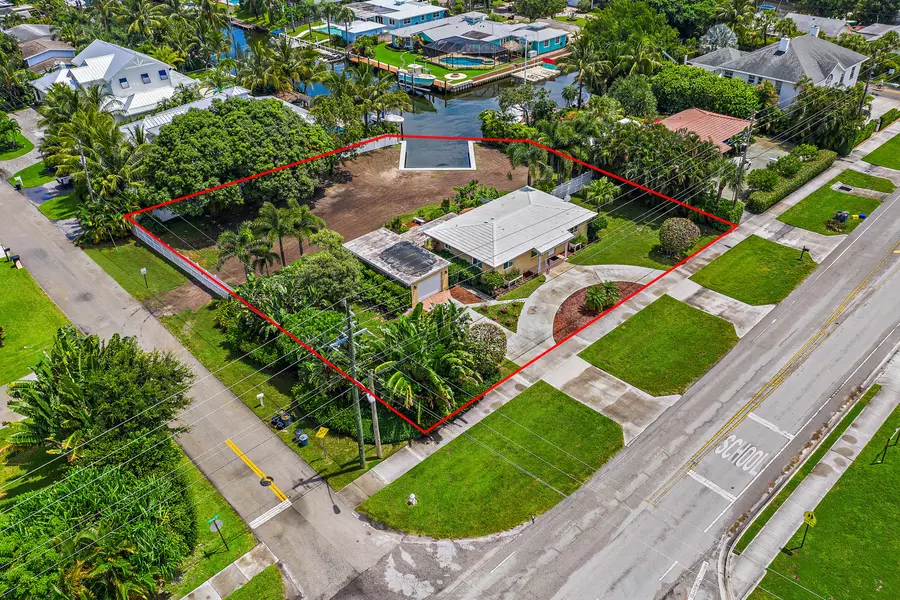 425 Center ST, Jupiter, FL 33458