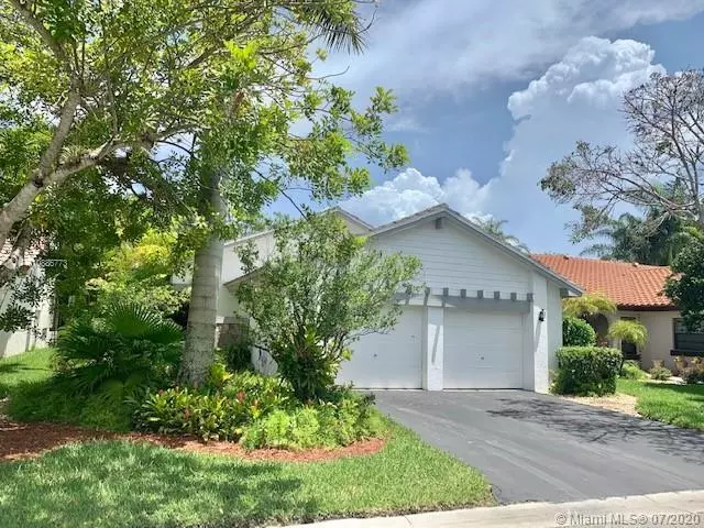 2004 Denver, Weston, FL 33326