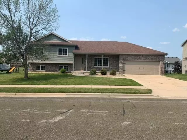 Sun Prairie, WI 53590,1144 Schuster Rd