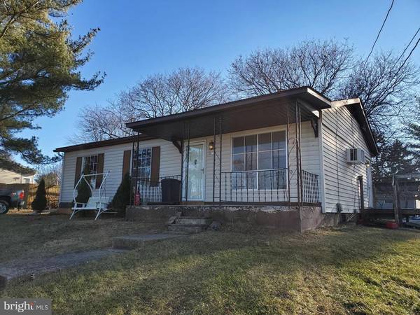 30 HUNTING HORN, Kearneysville, WV 25430