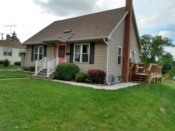 206 E Parry St, Dodgeville, WI 53533