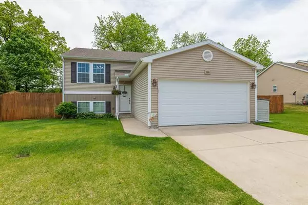 10106 Castle Creek Circle, Galesburg, MI 49053