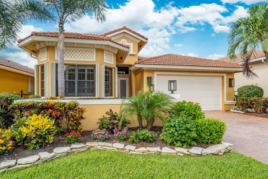 7111 Boscanni DR, Boynton Beach, FL 33437