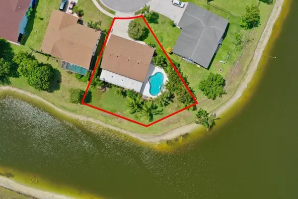 Lake Worth, FL 33463,6286 Austel CT