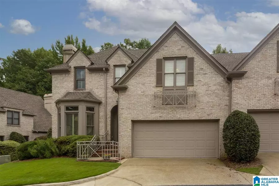 106 MOUNTAIN BROOK PARK DRIVE #106, Mountain Brook, AL 35213