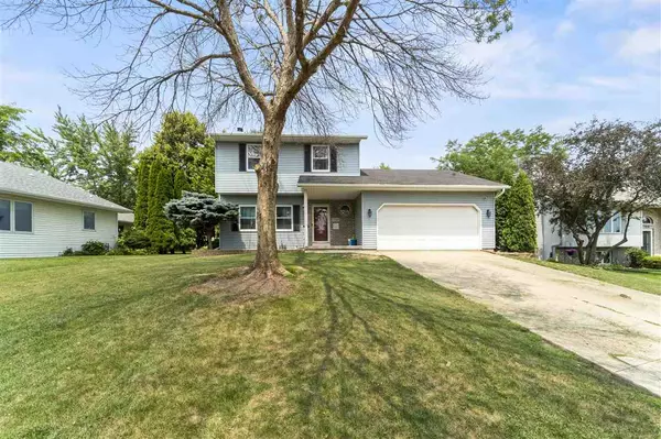 1720 Oconto Dr, Sun Prairie, WI 53590