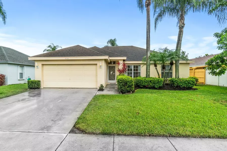 6339 Terra Rosa CIR, Boynton Beach, FL 33472