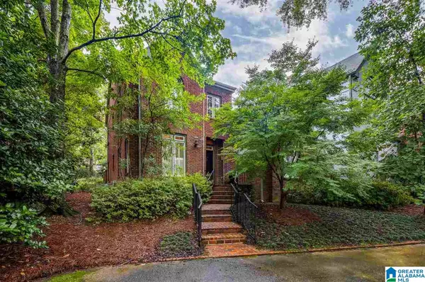 Mountain Brook, AL 35223,2606 MONTEVALLO ROAD #2606