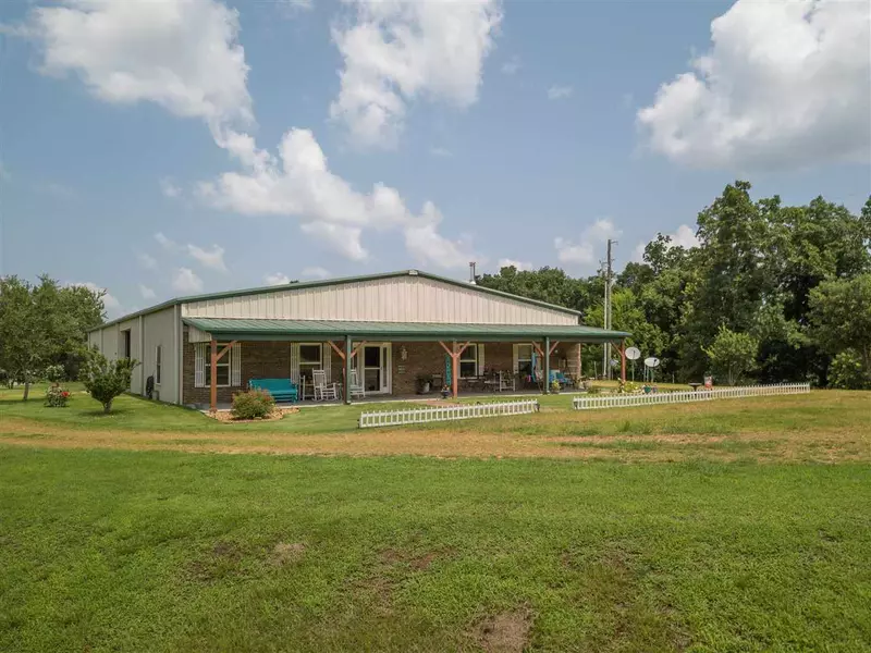 2980 PURDY RD, Selmer, TN 38375