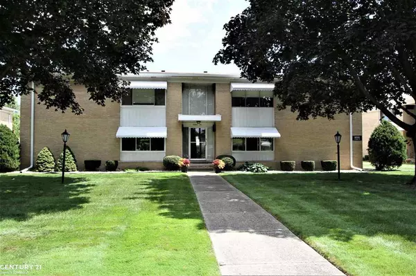 21362 Beaconsfield,  Saint Clair Shores,  MI 48080