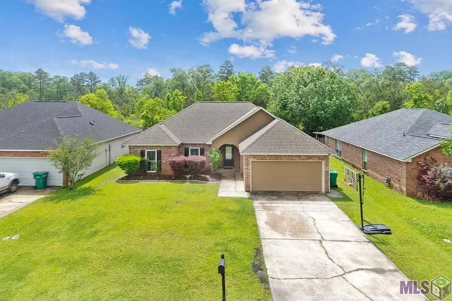 23694 SOUTHPOINT DR, Denham Springs, LA 70726