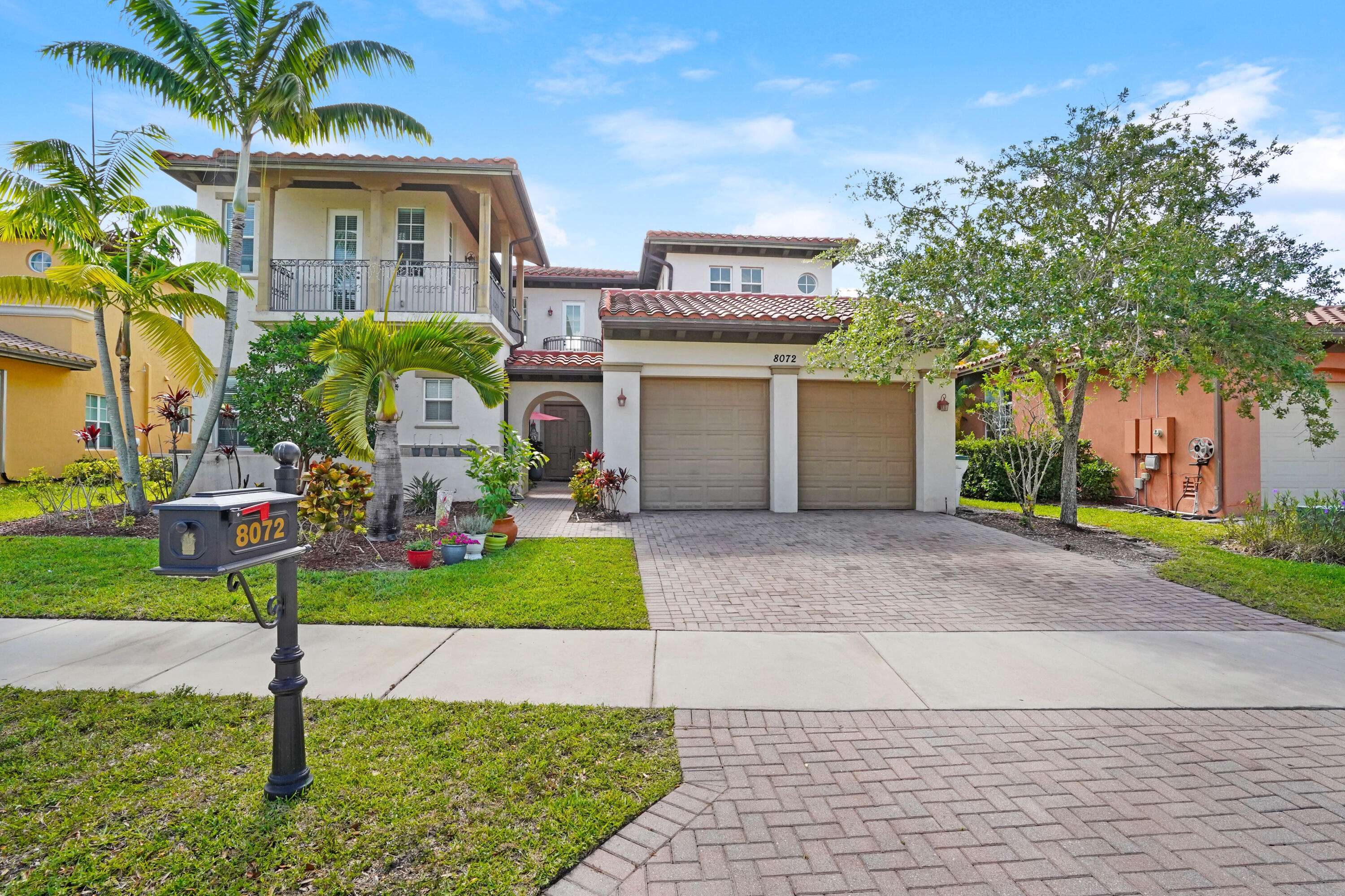 8072 NW 123rd TER, Parkland, FL 33076
