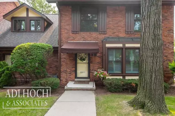 Grosse Pointe Woods, MI 48236,1700 Vernier