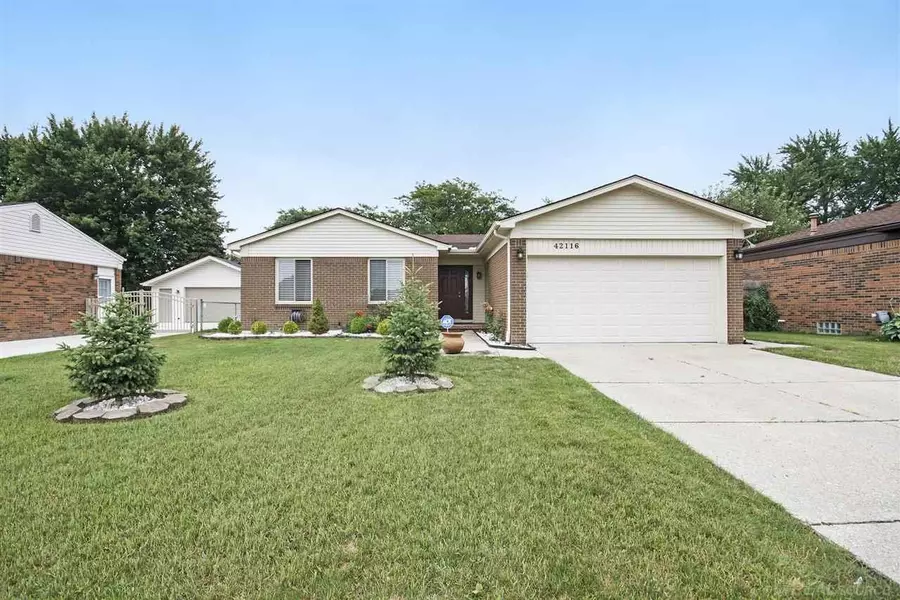 42116 Ehrke, Clinton Township, MI 48038