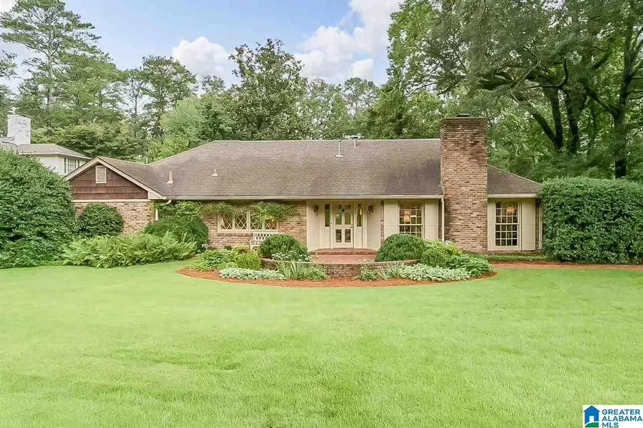 8 GLENCOE CIRCLE, Mountain Brook, AL 35213