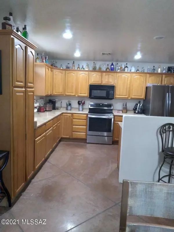 7125 S Missiondale Road, Tucson, AZ 85756