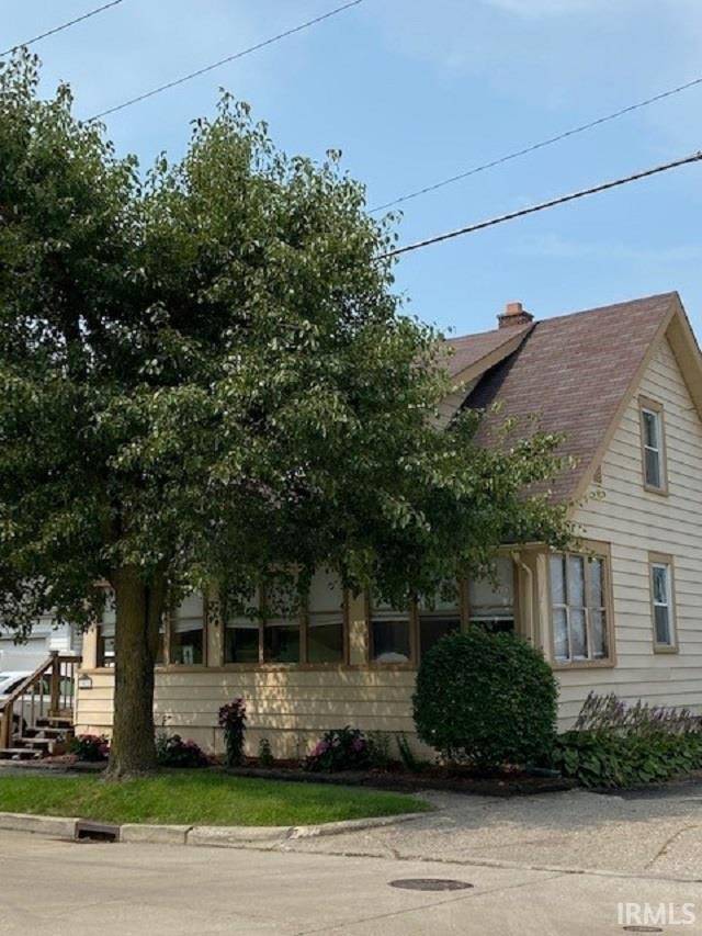 3022 S Wayne Avenue, Fort Wayne, IN 46807-1610