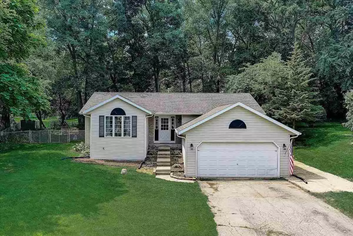 Edgerton, WI 53534,1130 E Lakeside Dr