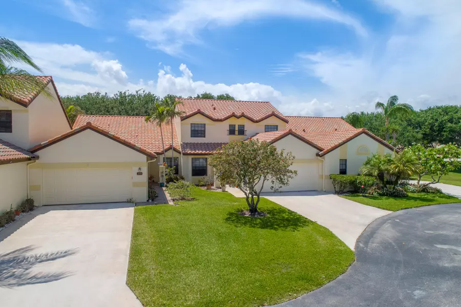 395 Driftwood TER, Boca Raton, FL 33431