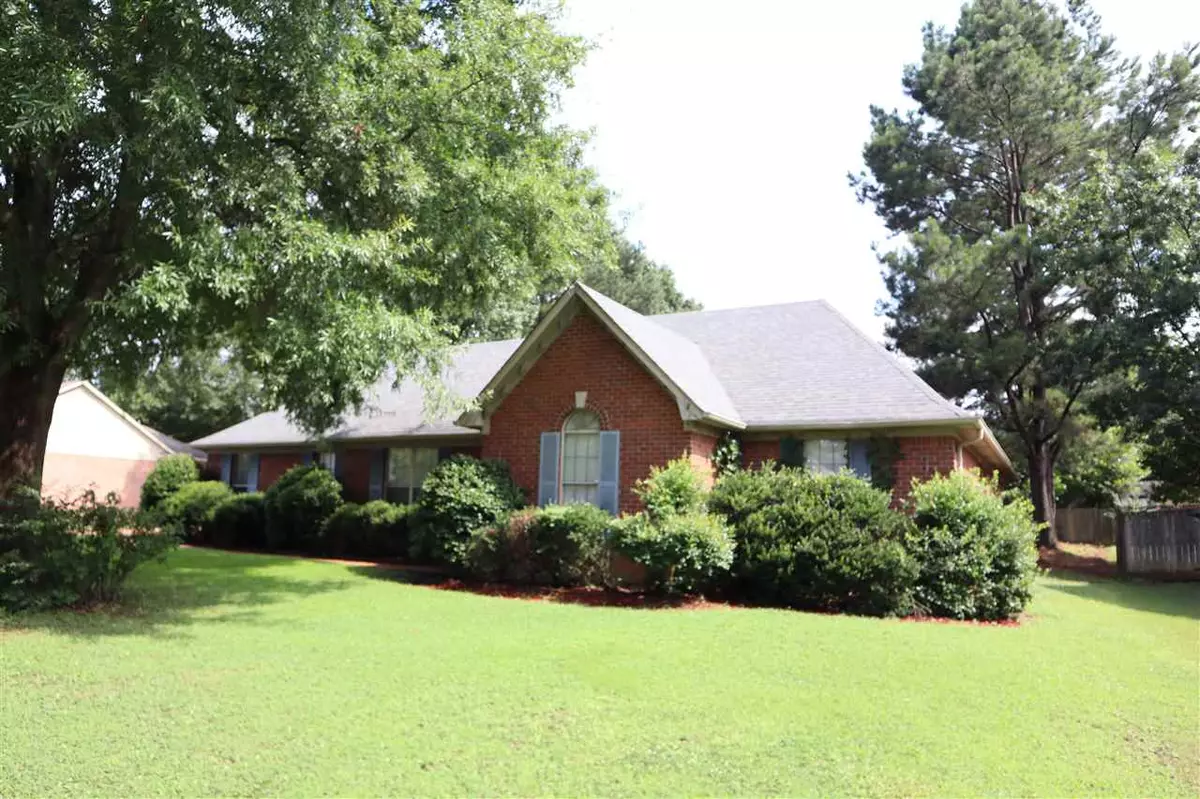 Collierville, TN 38017,355 SCARLETTS WAY