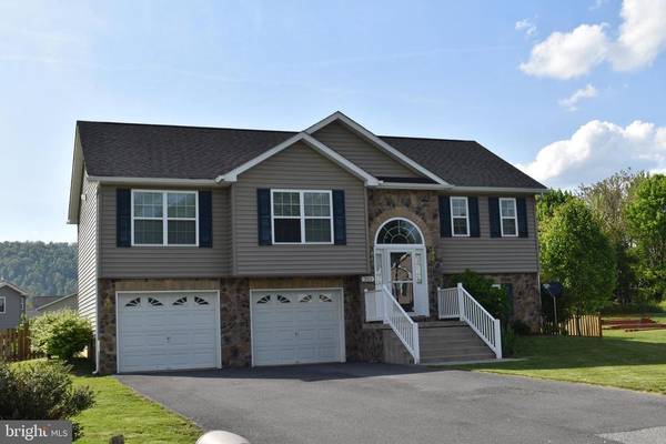 253 SEASCAPE CT SEASCAPE CT, Martinsburg, WV 25403