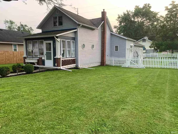 305 N Elm Street, Columbia City, IN 46725-1601