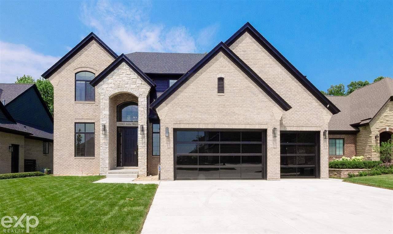 22063 E Anita Way, Macomb, MI 48044