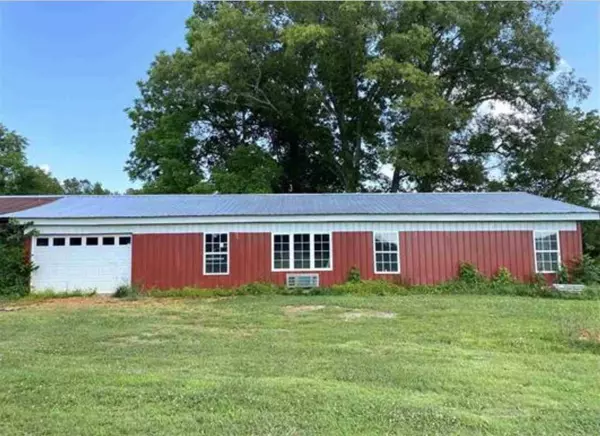 17940 HWY 64 HWY, Savannah, TN 38372