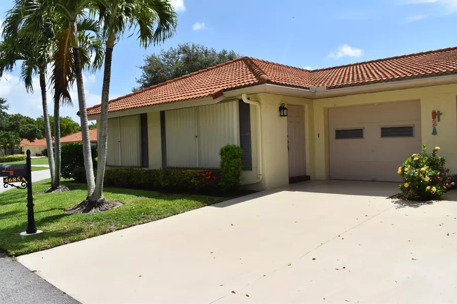 4685 Rosewood Tree CT A, Boynton Beach, FL 33436