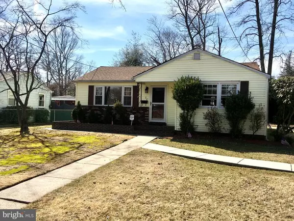 Clementon, NJ 08021,22 LAUREL RD