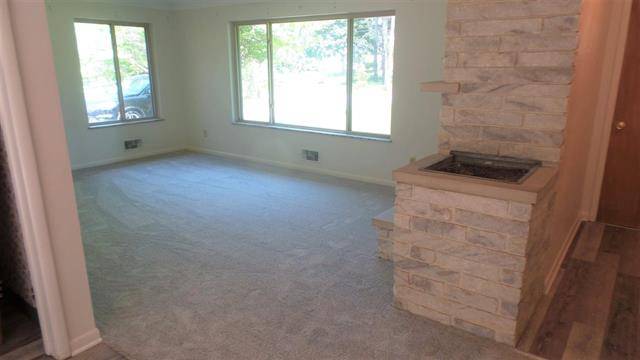 Jackson, MI 49203,5016 BROOKSIDE DR E
