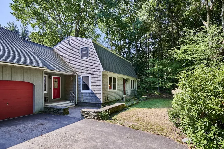 268 West Pelham, Shutesbury, MA 01072