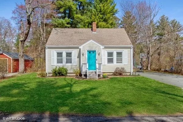 5 Howard Ave, Holbrook, MA 02343