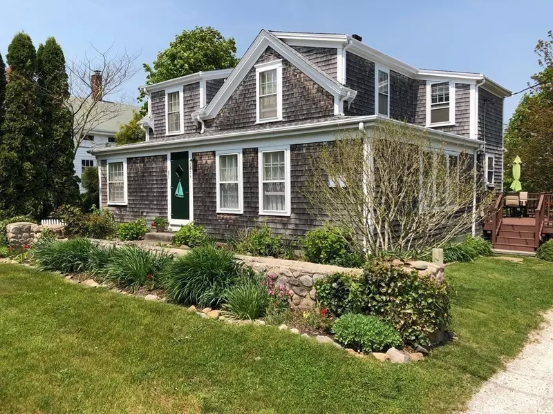 1834 Main Road, Westport, MA 02791