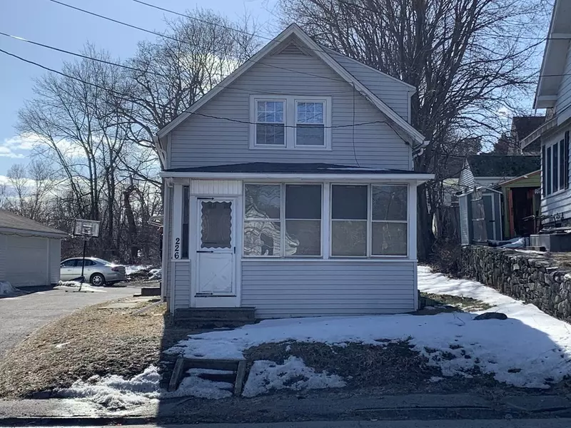 226 Sterling St, Clinton, MA 01510