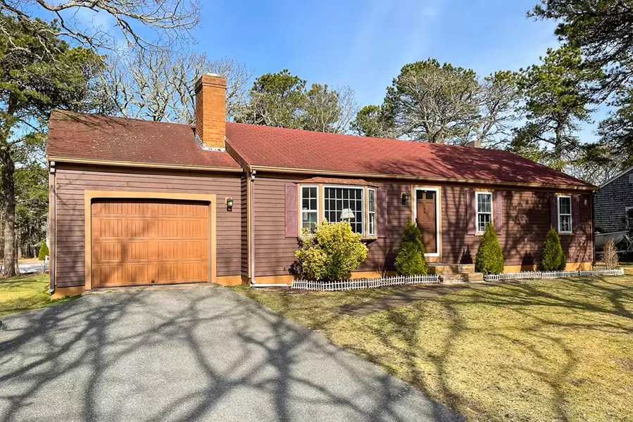 247 Morton Rd, Chatham, MA 02659