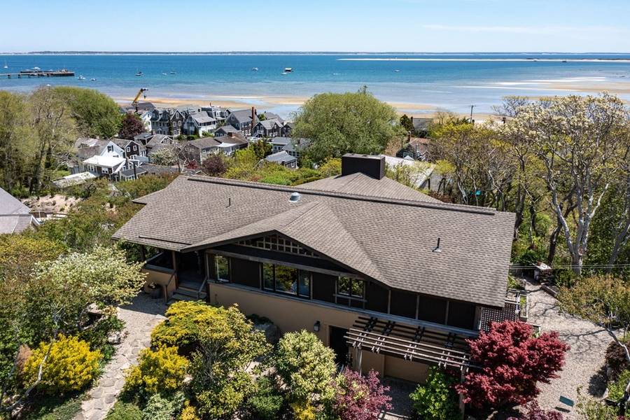 11 Oppen Lane, Provincetown, MA 02657