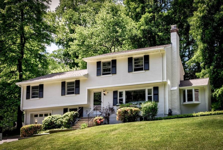 63 Washburn Avenue, Wellesley, MA 02481