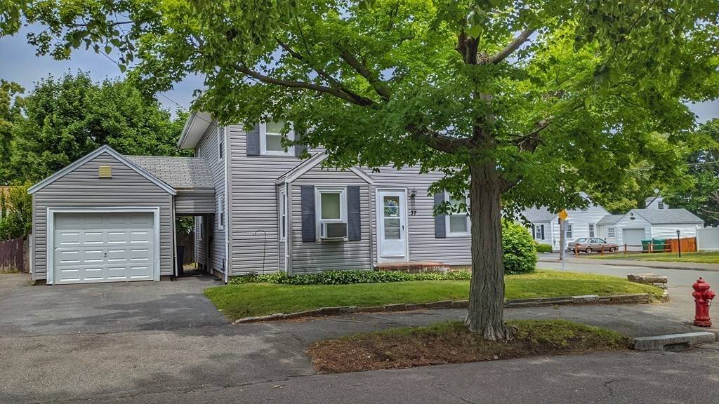 37 Starrett Rd, Lynn, MA 01905