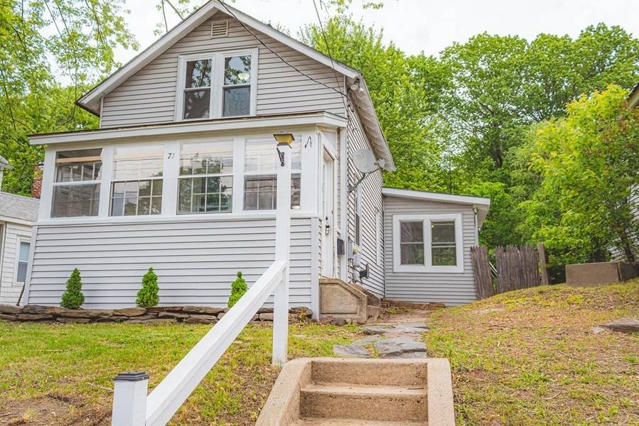 71 Washington St, Greenfield, MA 01301