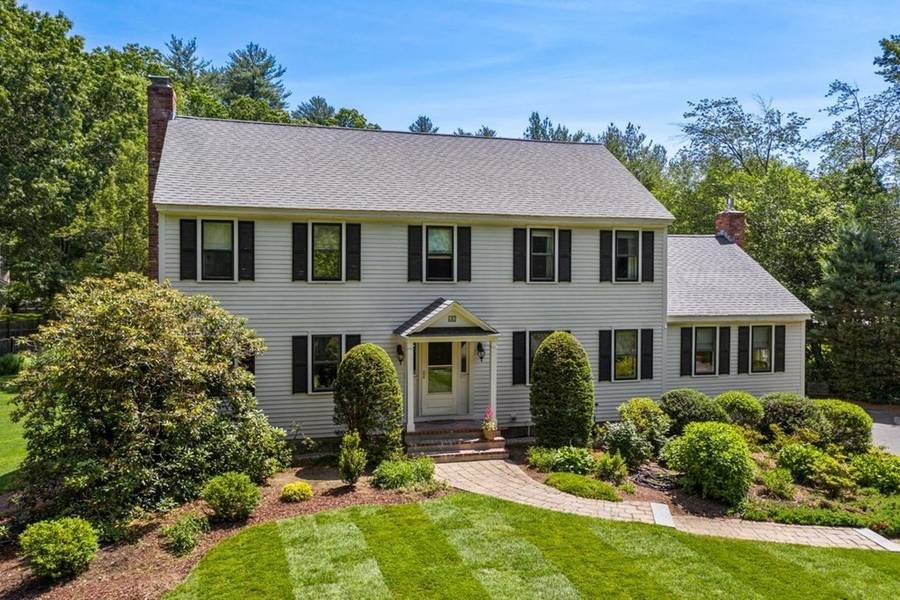 62 Belcher Drive, Sudbury, MA 01776