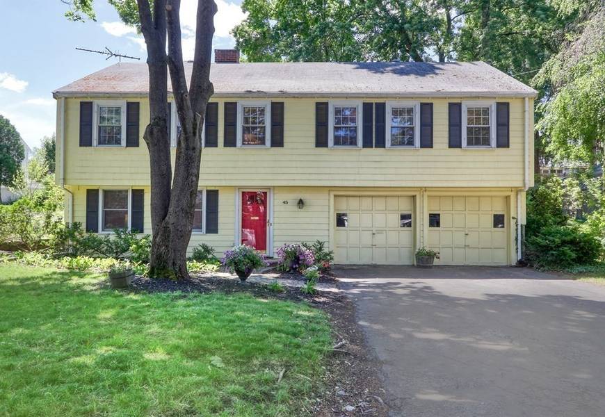 45 Ridgewood Lane, Melrose, MA 02176