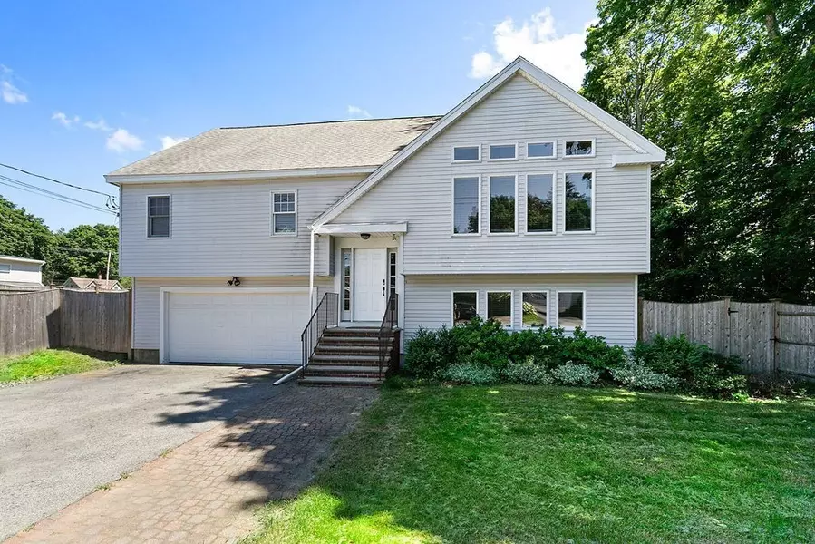 21 Summer Street, Topsfield, MA 01983