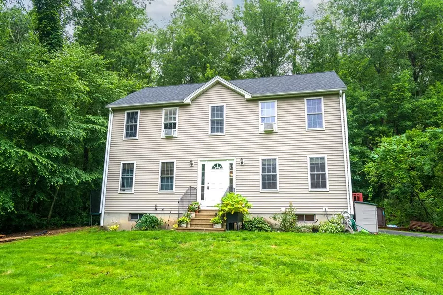 16 Whitby Rd, Charlton, MA 01507