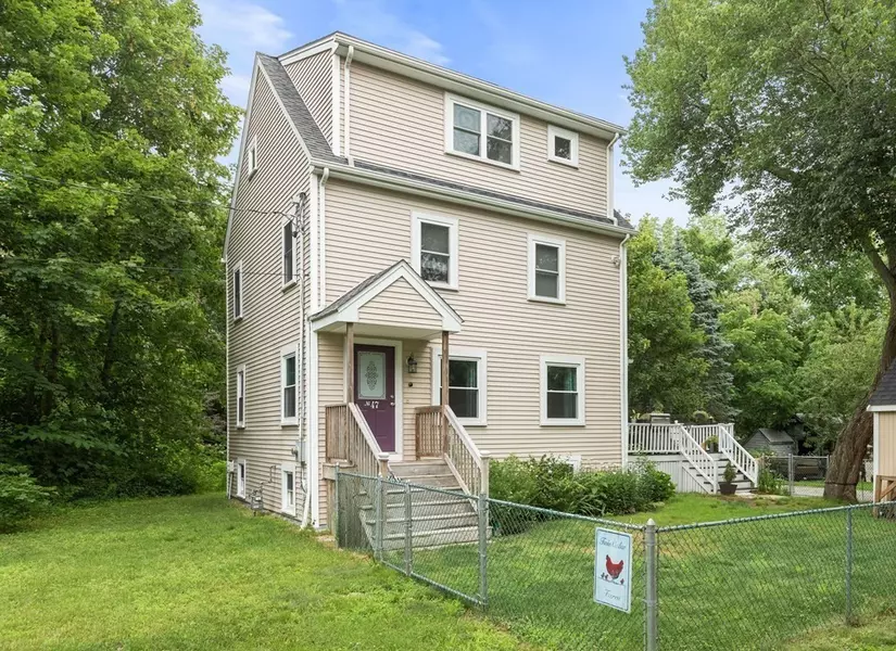 47 Victor Street, Acushnet, MA 02743