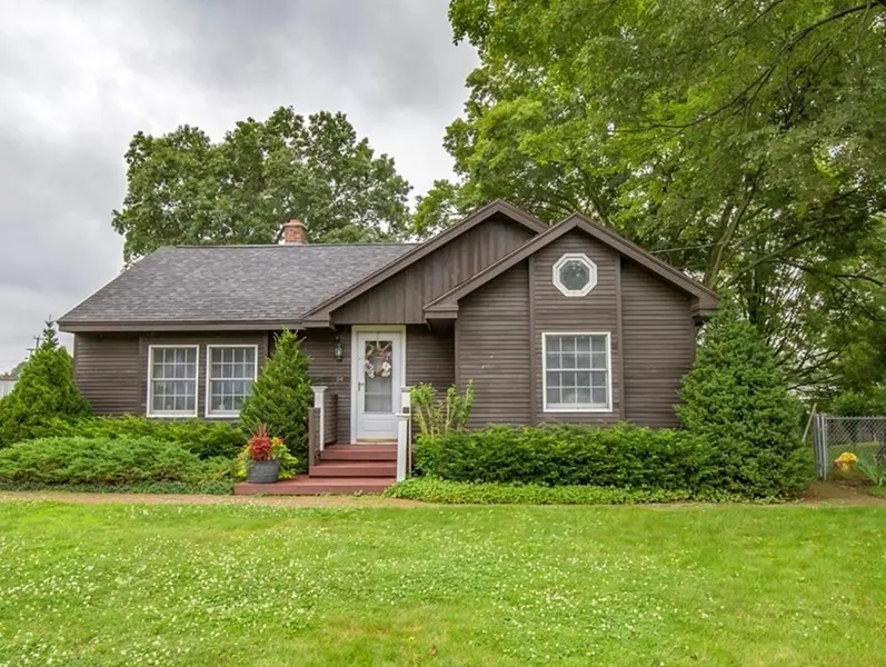 24 Birchwood Rd, Southwick, MA 01077