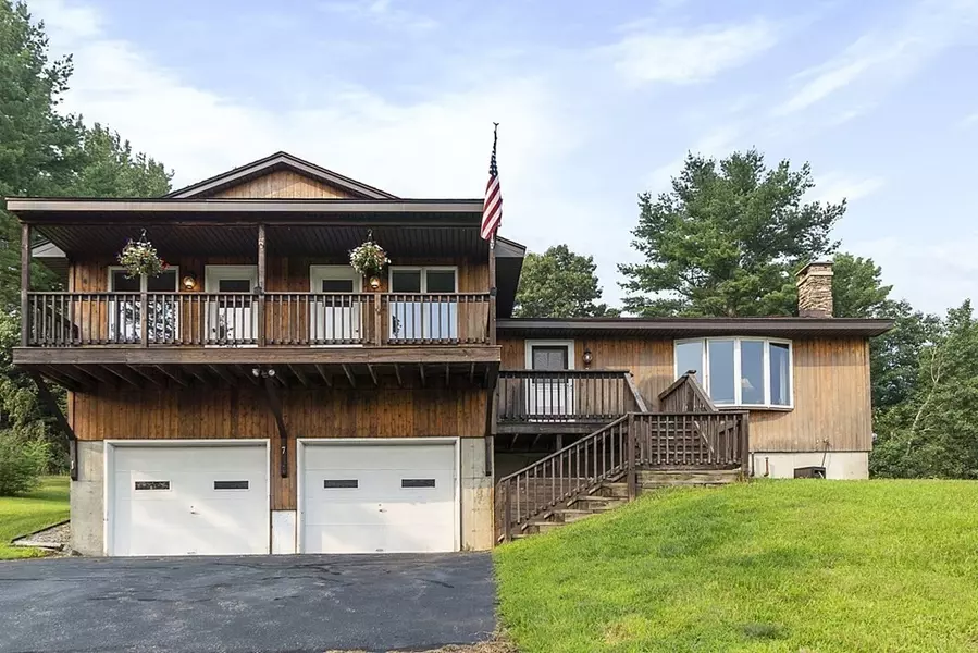 7 Hillside Ter, Ware, MA 01082