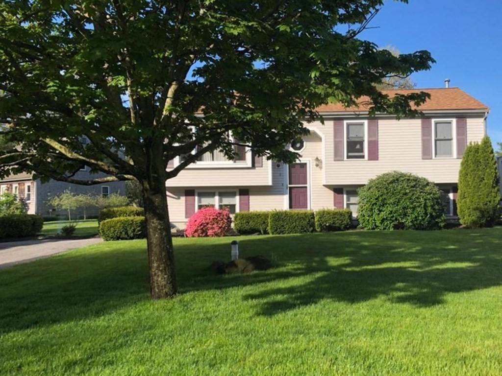 6 Rachael's Court, Middleboro, MA 02347